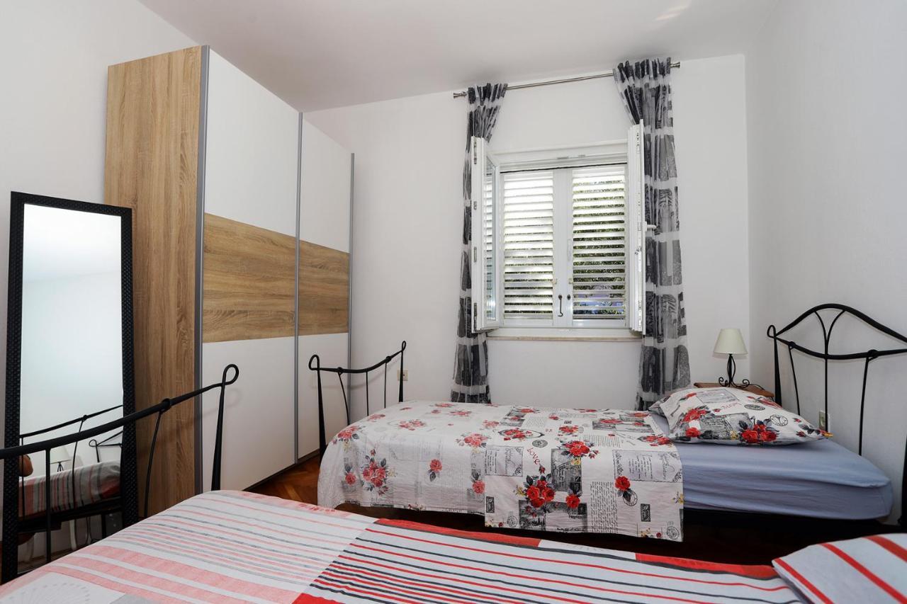 Appartement Stone Sun à Kaštela Extérieur photo