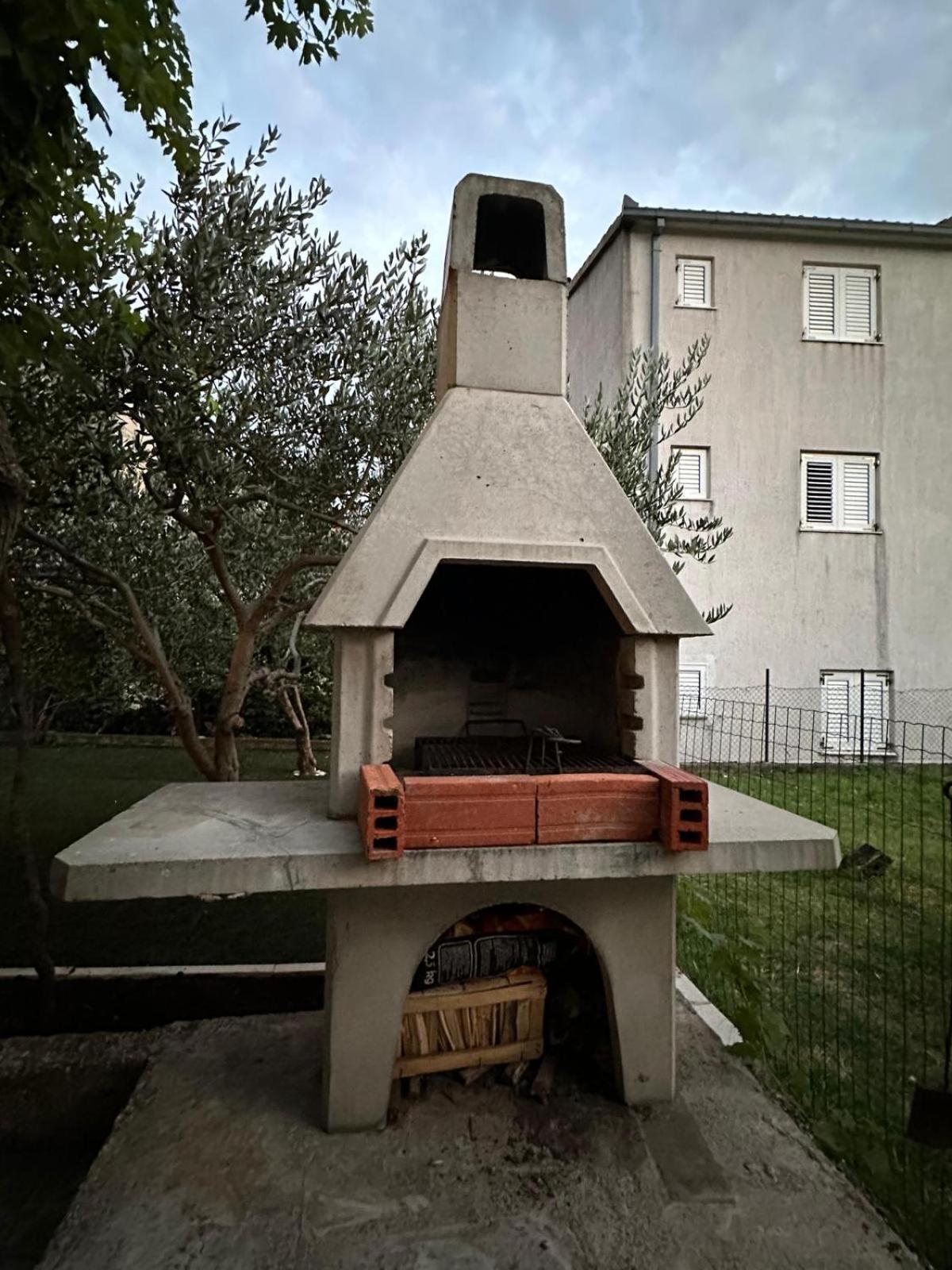 Appartement Stone Sun à Kaštela Extérieur photo